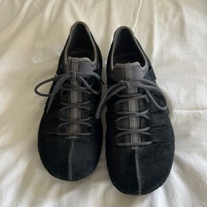 Tsubo Black Suede Shoe Size 10.5 M